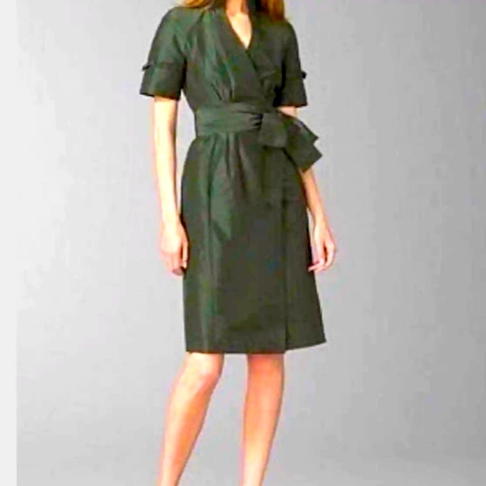 Diane von Furstenberg | Silk Green Short Sleeve Midi Wrap Dress, Size 4